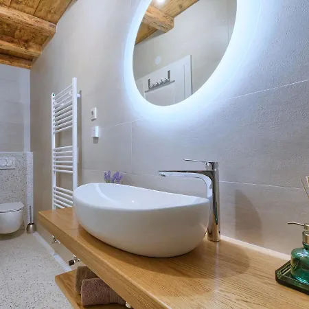 Vakantiehuis Radovani By Interhome *