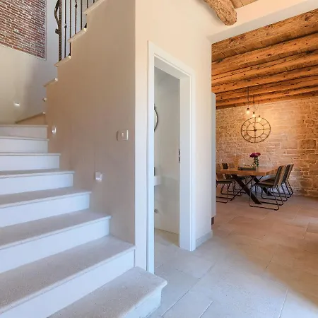 Radovani By Interhome