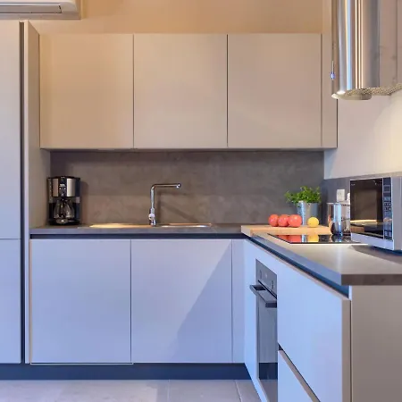 Radovani By Interhome