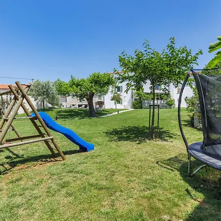 Radovani By Interhome
