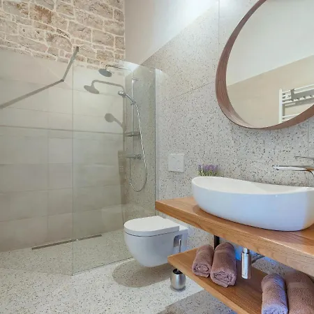 Radovani By Interhome * Višnjan