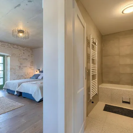 בית נופש Radovani By Interhome