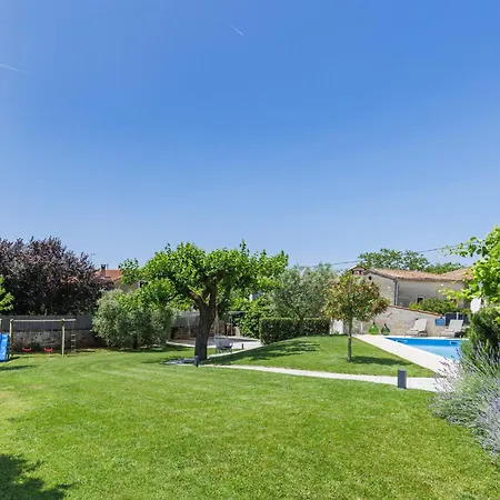 Radovani By Interhome בית נופש *