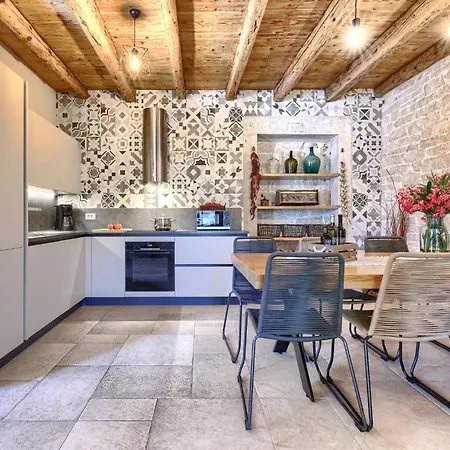 בית נופש Radovani By Interhome Višnjan