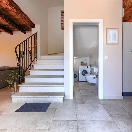 Radovani By Interhome בית נופש *